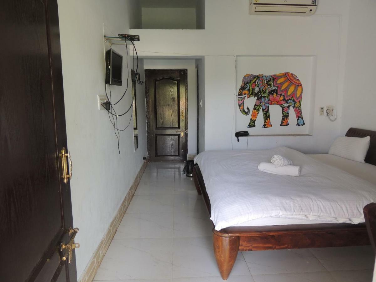Pushkar Vela Resort Kültér fotó